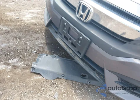 2016 Honda Civic Lx z USA, uszkodzony, nr VIN 2HGFC2F56GH523871